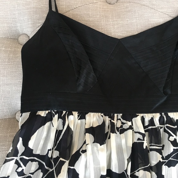 BCBGMaxAzria black and white cocktail dress - Picture 5 of 6